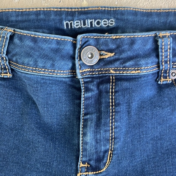 Like new dark wash Maurice’s jeggings - Picture 4 of 13
